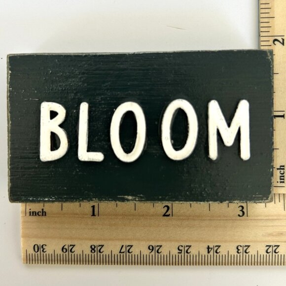 Handmade Plant, Bloom, Grow tiered Tray Decor - Plant Lovers - Picture 10 of 11